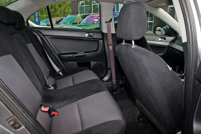 2014 Mitsubishi Lancer ES