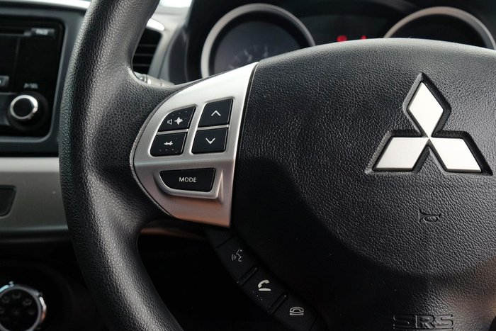 2014 Mitsubishi Lancer ES