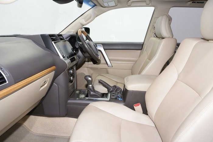 2022 Toyota Landcruiser Prado Kakadu