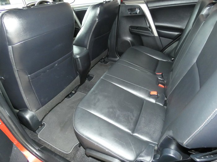 2014 Toyota RAV4 Cruiser (4x4)