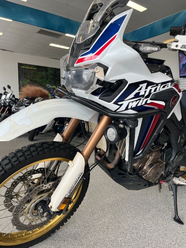 2016 Honda CRF1000L AFRICA TWIN WHITE