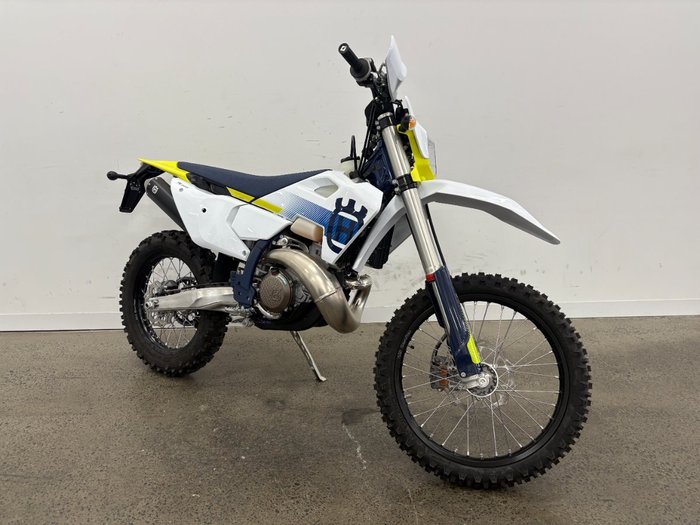 2025 Husqvarna TE300