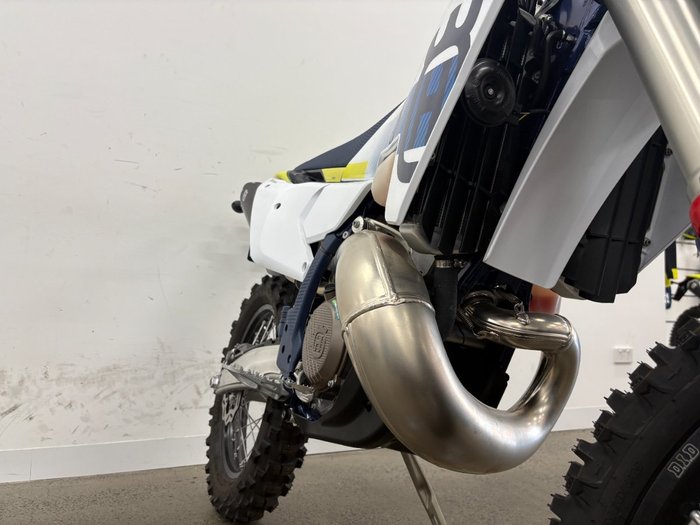 2025 Husqvarna TE300