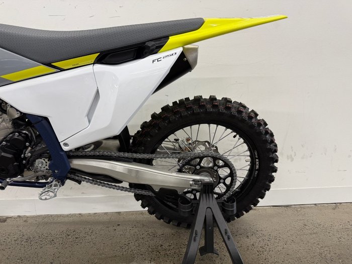 2024 Husqvarna 2024 Husqvarna 350cc FC350 White