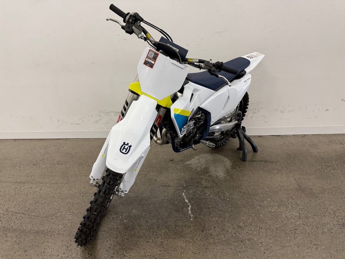 2025 Husqvarna 2025 Husqvarna 450CC FC 450 White