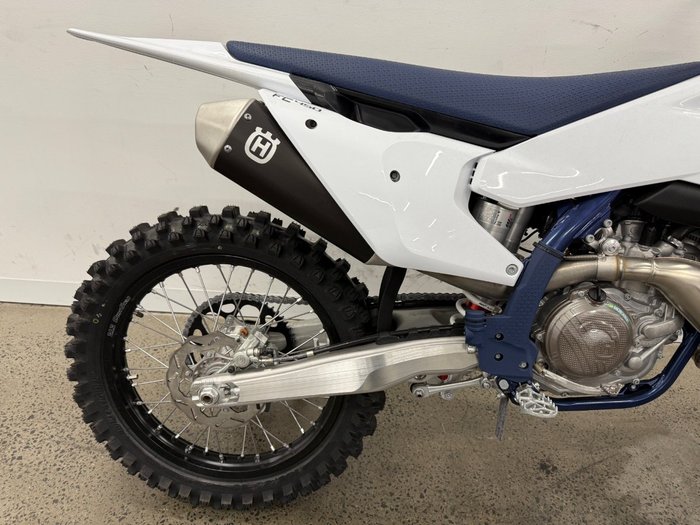 2025 Husqvarna 2025 Husqvarna 450CC FC 450 White