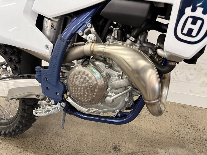 2025 Husqvarna 2025 Husqvarna 450CC FC 450 White