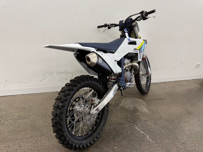 2025 Husqvarna 2025 Husqvarna 350cc FC350 White