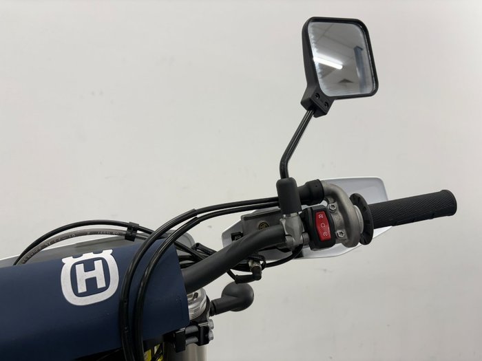 2024 Husqvarna TE150i White