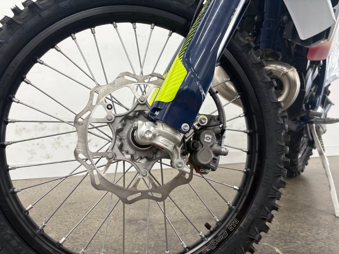 2024 Husqvarna TE150i White