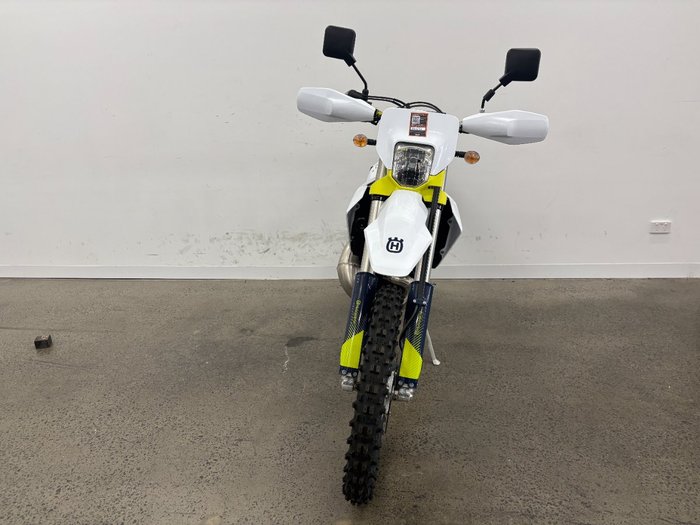 2024 Husqvarna TE150i White