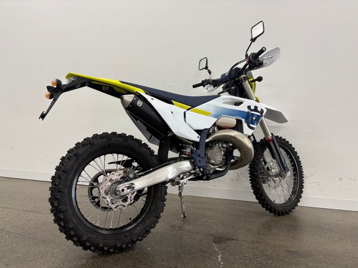 2024 Husqvarna TE150i White
