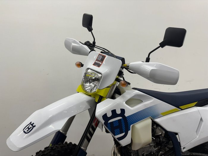 2024 Husqvarna FE450 White