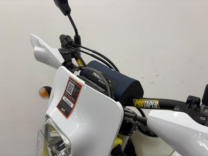2024 Husqvarna FE450 White