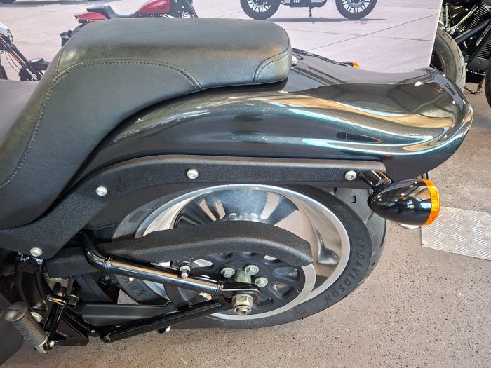 2009 HARLEY-DAVIDSON FXSTB NIGHT TRAIN