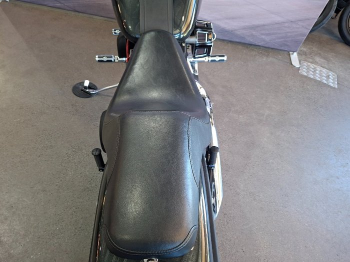 2009 HARLEY-DAVIDSON FXSTB NIGHT TRAIN