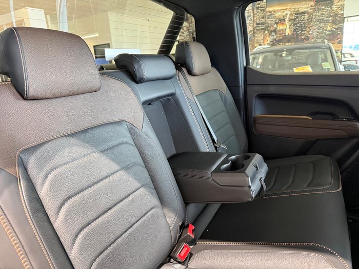 2025 Volkswagen Amarok TDI600 Style