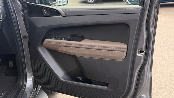 2025 Volkswagen Amarok TDI600 Style