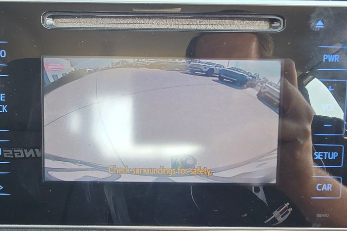 2018 Toyota Hilux SR (4x4)