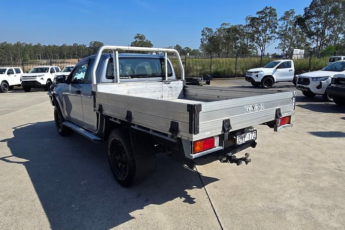 2018 Toyota Hilux SR (4x4)