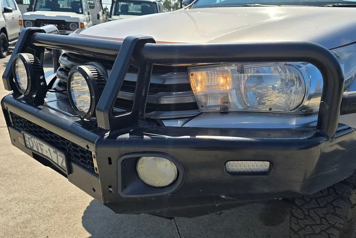 2018 Toyota Hilux SR (4x4)