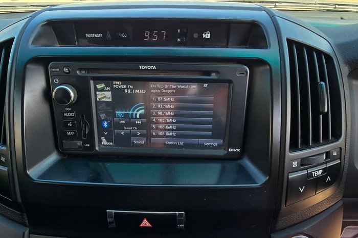 2015 Toyota Landcruiser GXL