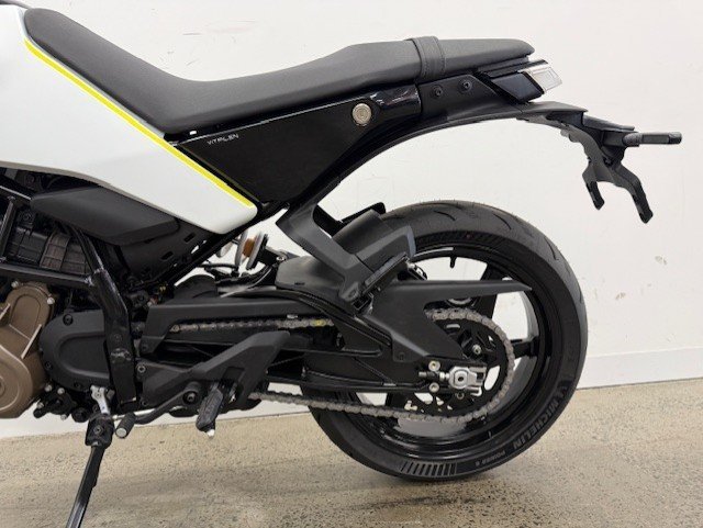 2024 Husqvarna VITPILEN 401 BLACK