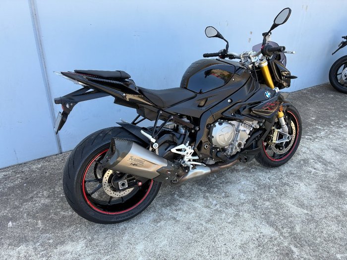 2020 BMW Motorrad S 1000 R Black