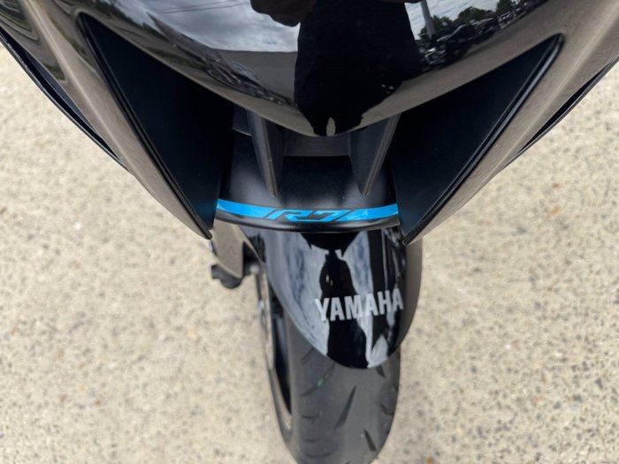 2022 Yamaha YZF-R7LA BLACK
