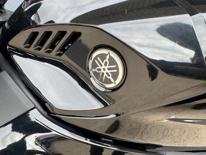 2022 Yamaha YZF-R3 BLACK