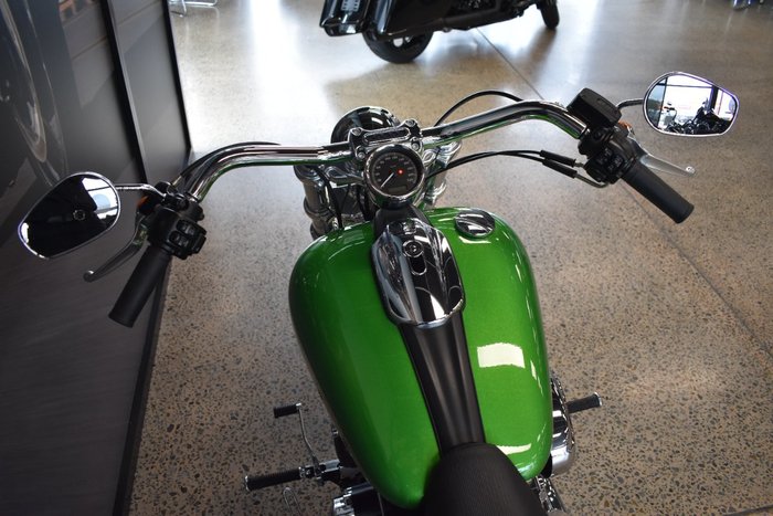 2015 HARLEY-DAVIDSON FXSB SOFTAIL BREAKOUT