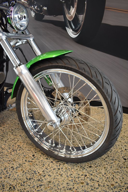 2015 HARLEY-DAVIDSON FXSB SOFTAIL BREAKOUT