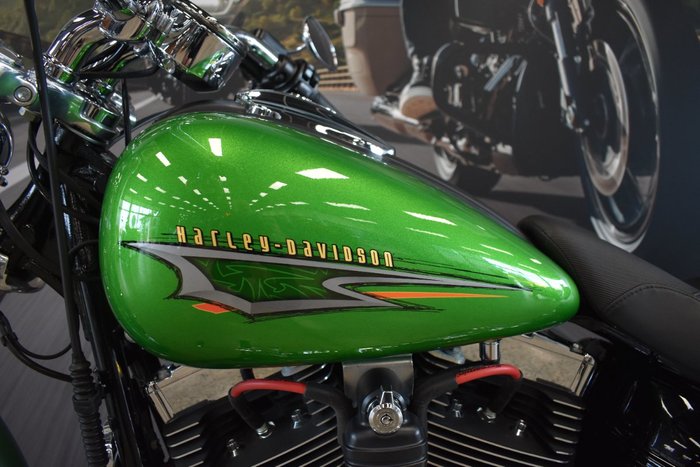 2015 HARLEY-DAVIDSON FXSB SOFTAIL BREAKOUT