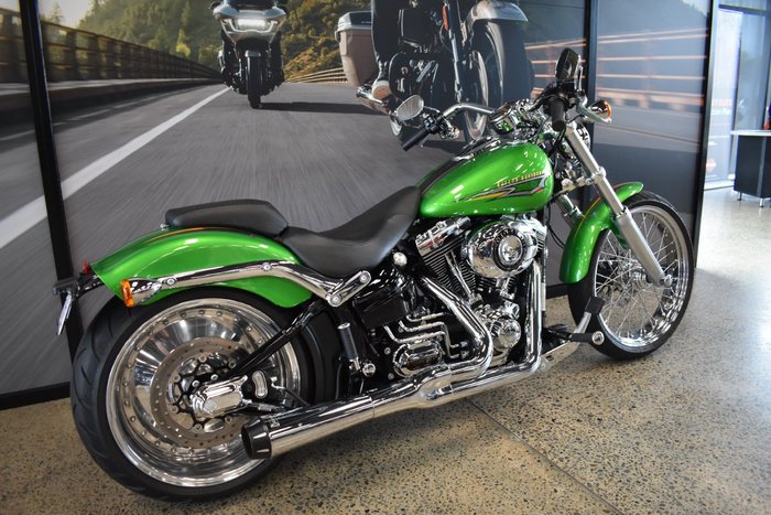 2015 HARLEY-DAVIDSON FXSB SOFTAIL BREAKOUT