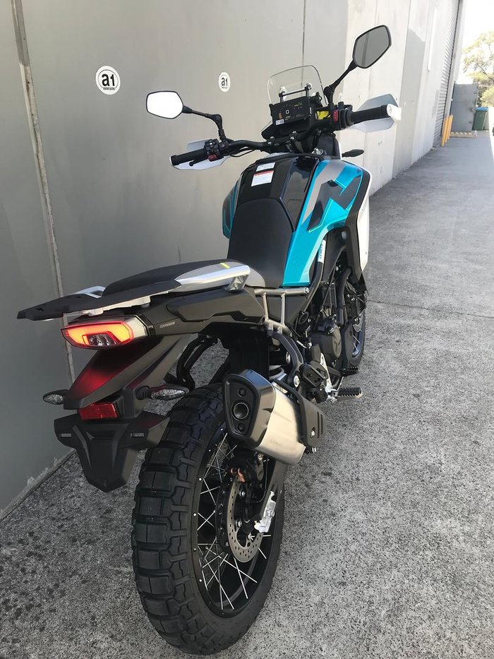 2025 CFMOTO 450MT