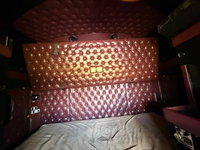 2012 Kenworth T909 NEW X15 CRATE ENGINE White