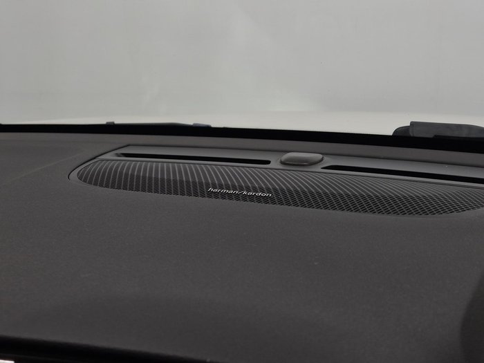 2020 Volvo XC40 T4 Inscription MY20 AWD Crystal White