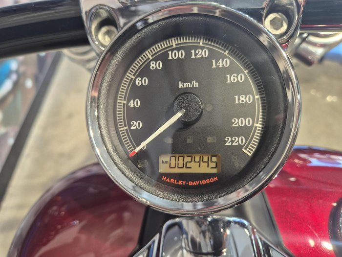 2017 Harley-Davidson Breakout 103 (FXSB) Softail Red