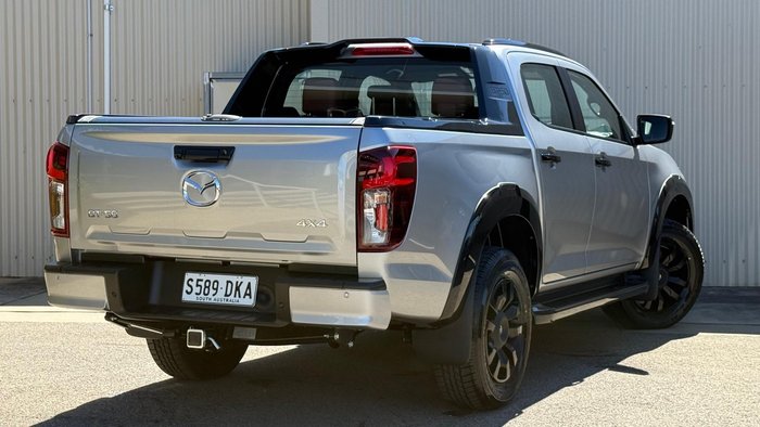 2025 Mazda BT-50 SP