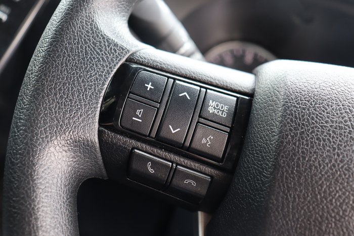 2021 Toyota Hilux SR