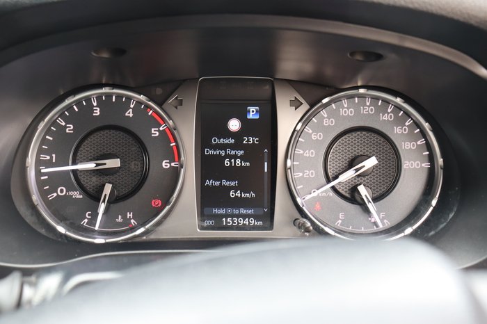 2021 Toyota Hilux SR