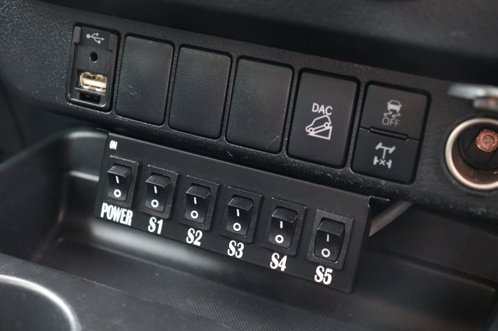 2021 Toyota Hilux SR