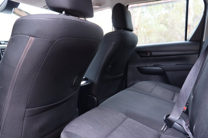 2021 Toyota Hilux SR