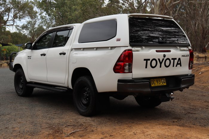 2021 Toyota Hilux SR