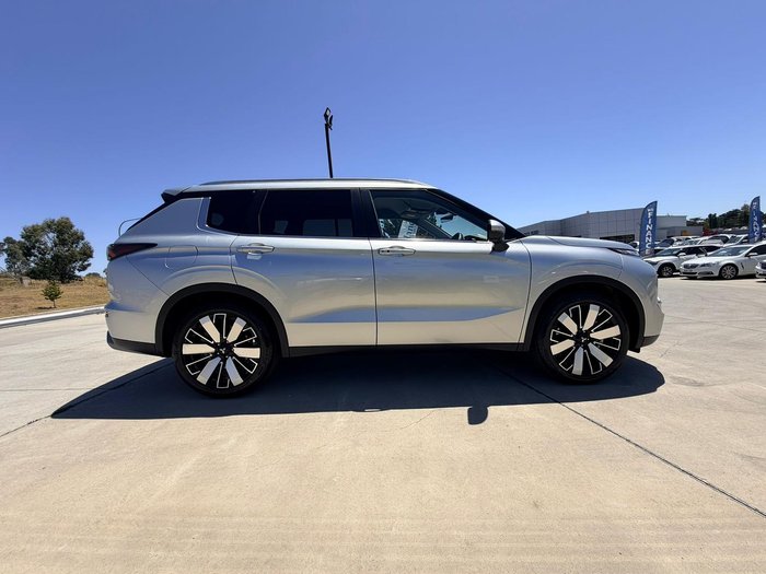 2025 Mitsubishi Outlander Aspire