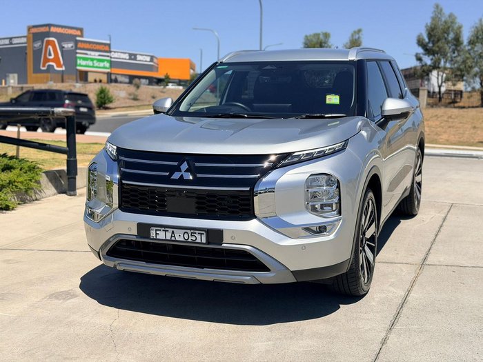 2025 Mitsubishi Outlander Aspire