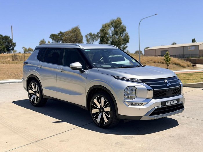 2025 Mitsubishi Outlander Aspire