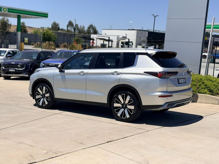 2025 Mitsubishi Outlander Aspire