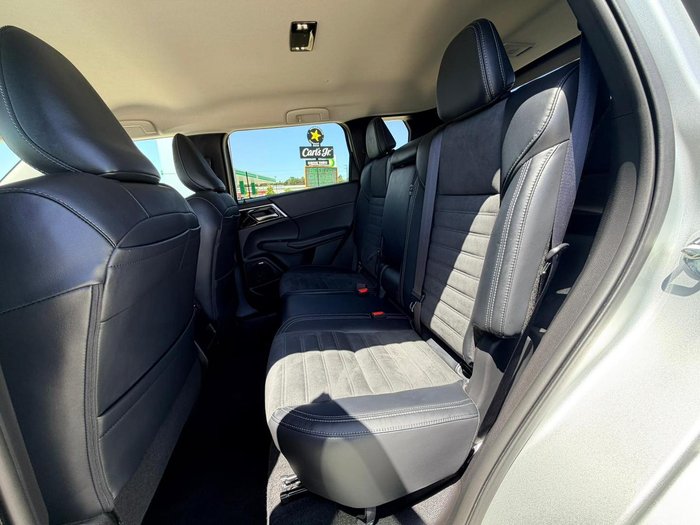 2025 Mitsubishi Outlander Aspire