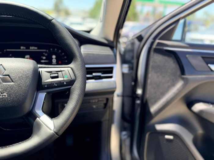 2025 Mitsubishi Outlander Aspire